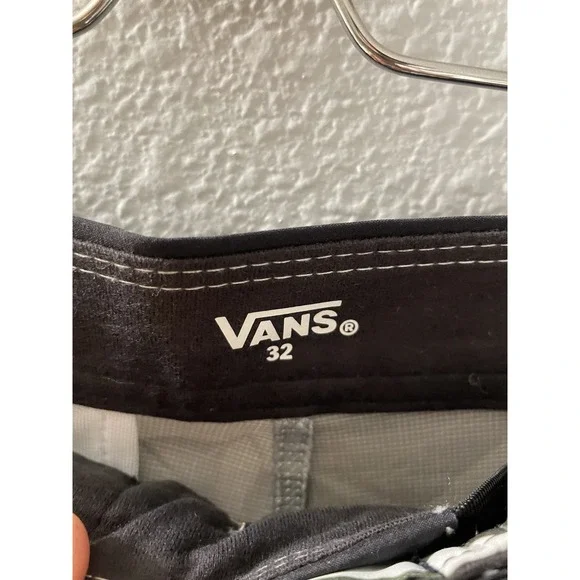 VANS Men's Era Boardshorts Rubber Floral Print Size 32 NWT - Picture 5 of 7